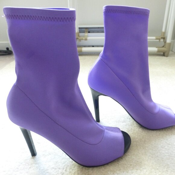 CALL IT SPRING bright purple pull-on sock mid-ankle booties - Picture 9 of 9